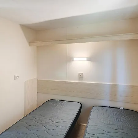 Mobilehome Chez Dede Porto-Vecchio (Corsica)